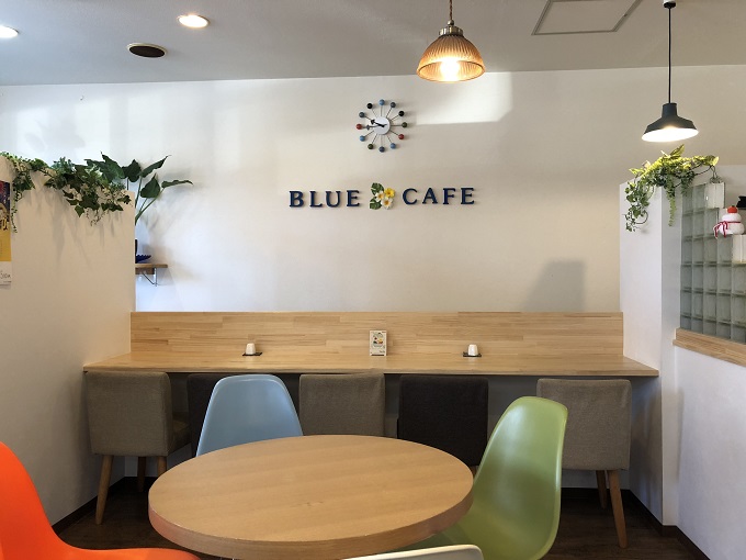 Blue Cafe（ブルーカフェ）　店内