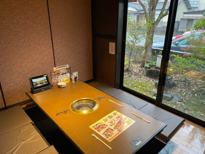 飛騨牛焼肉 武蔵の個室のテーブル席