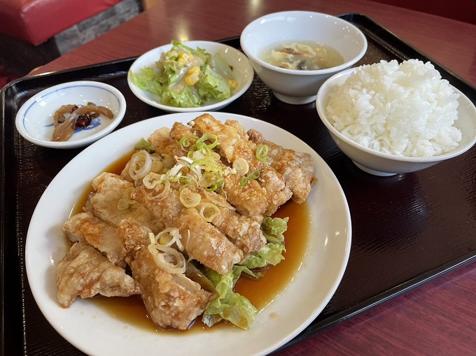 台湾料理 大安の油淋鶏ランチ