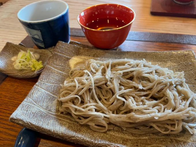 そばの里 深萱（ふかがや）ふーどの盛りそば