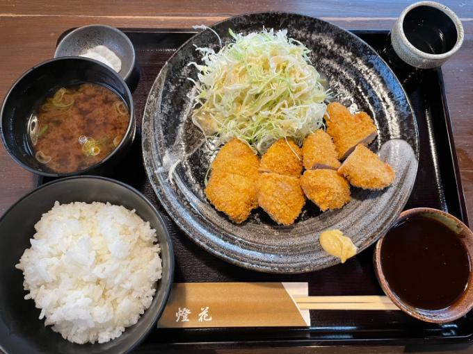 燈花のヒレカツ定食