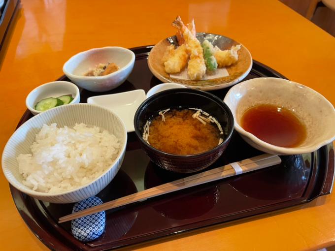 ふくだやの海老てんぷらランチ