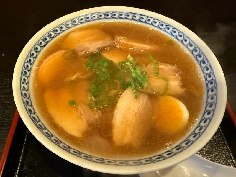 麺処 更科の肉入中華そば