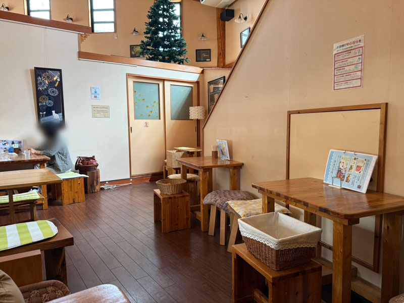 茶菓かぢやの店内