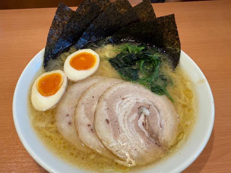 人気No.1の全部のせラーメン 醤油