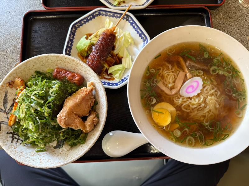 大学ラーメンのねぎめしセット