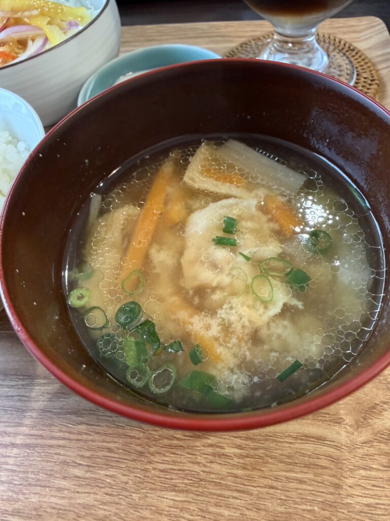 具沢山の豚汁
