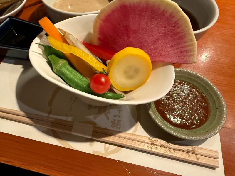 「プレミアム馬喰ランチ《しゃぶしゃぶ》」のサラダ
